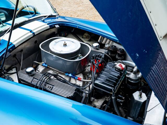 AC Cobra 427