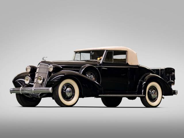 Image 1/50 of Cadillac 355E Fisher (1935)