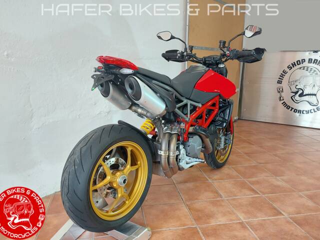 Ducati Hypermotard 950