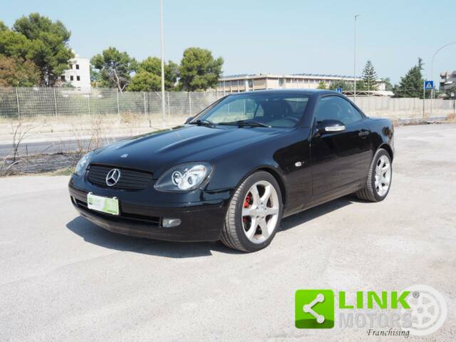 Image 1/10 of Mercedes-Benz SLK 200 (1999)