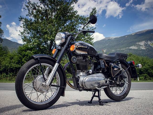 Bild 1/6 von Royal Enfield DUMMY (2007)