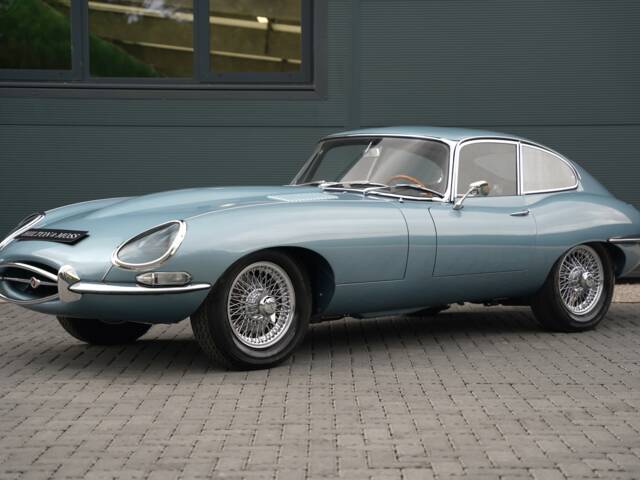Jaguar E-Type 3.8