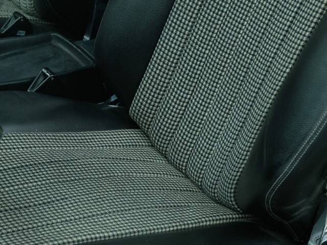 Mercedes-Benz 280 SLC