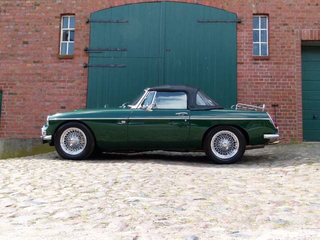MG MGC
