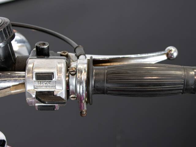 Triumph T 150 V Trident