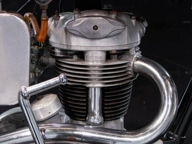 BSA 250 SS Gold Star