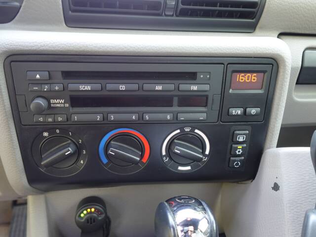 BMW 323ti Compact