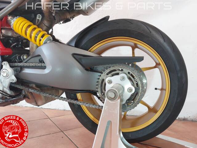 Ducati Hypermotard 950