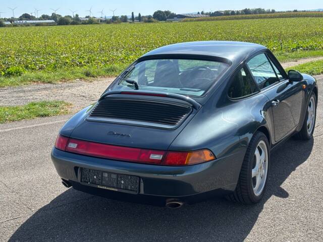 Porsche 911 Carrera