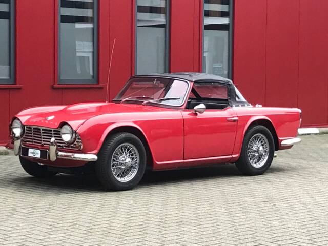 Image 1/16 of Triumph TR 4 (1964)