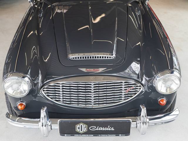Austin-Healey 100/6 (BN6)