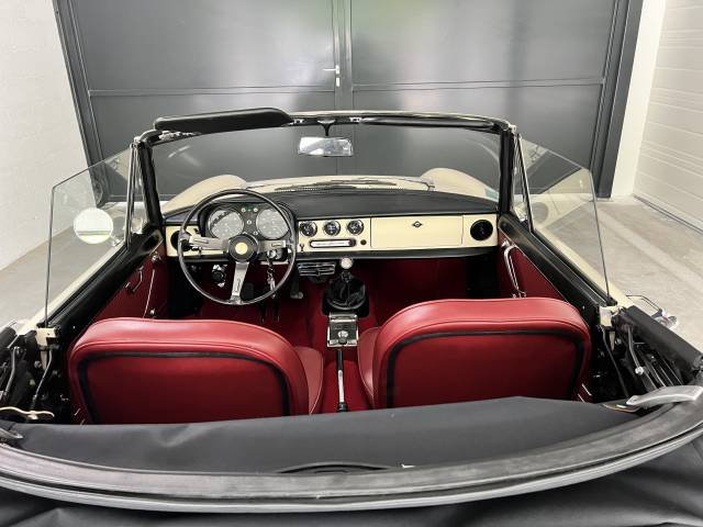 Alfa Romeo 1750 Spider Veloce