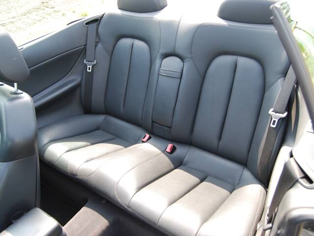 Mercedes-Benz CLK 200