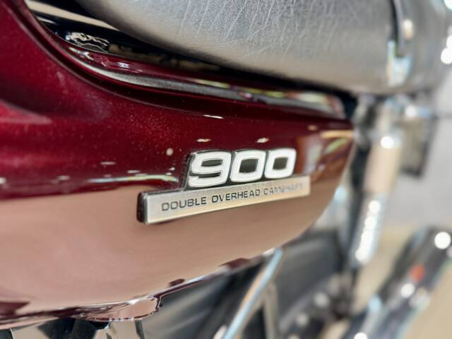 Kawasaki Z 900