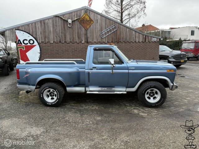 Ford F-150 XL