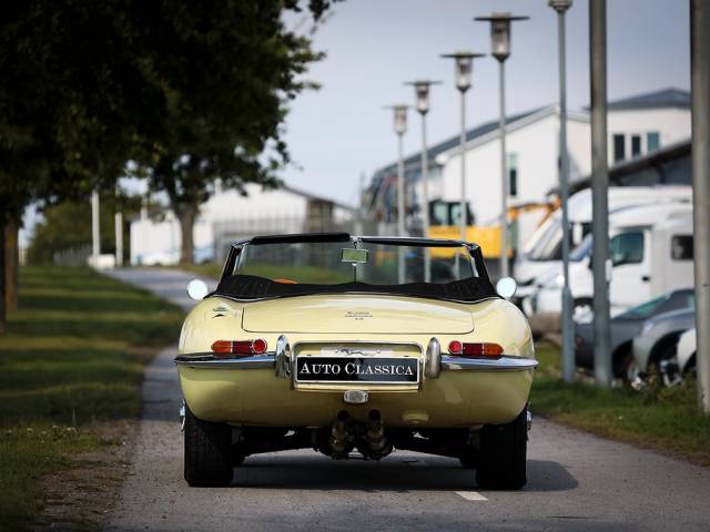 Jaguar E-Type