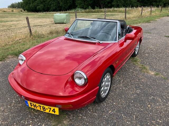 Image 1/5 of Alfa Romeo 2.0 Spider (1992)