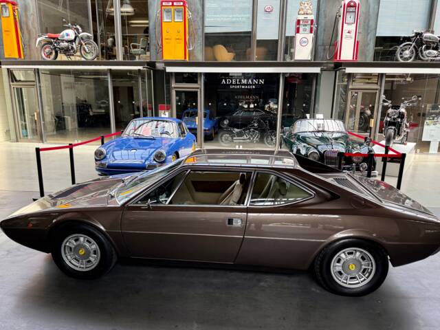 Ferrari Dino 308 GT4