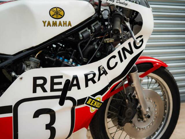 Yamaha TZ 750