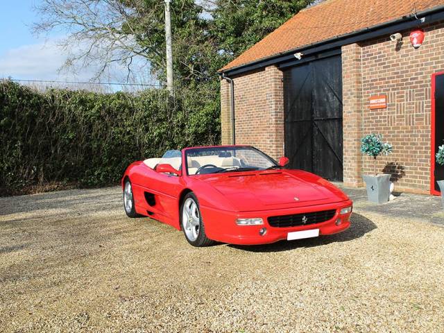 Ferrari F 355 Spider