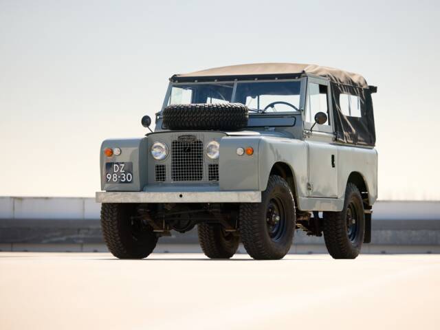 Land Rover 88