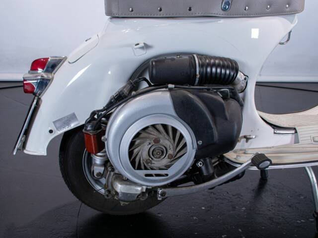 Piaggio Vespa 160 GS