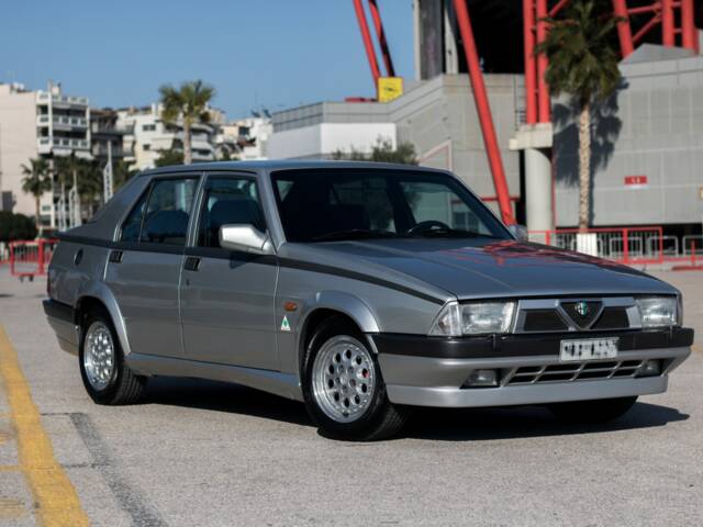 Imagen 1/6 de Alfa Romeo 75 2.0 Twin Spark (1992)
