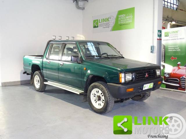 Image 1/9 of Mitsubishi L200 (1994)