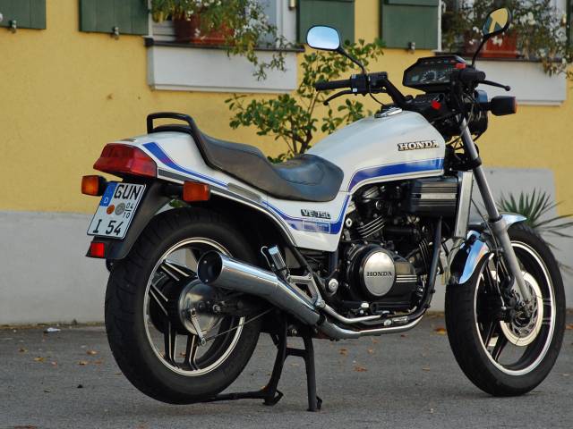 Honda VF 750