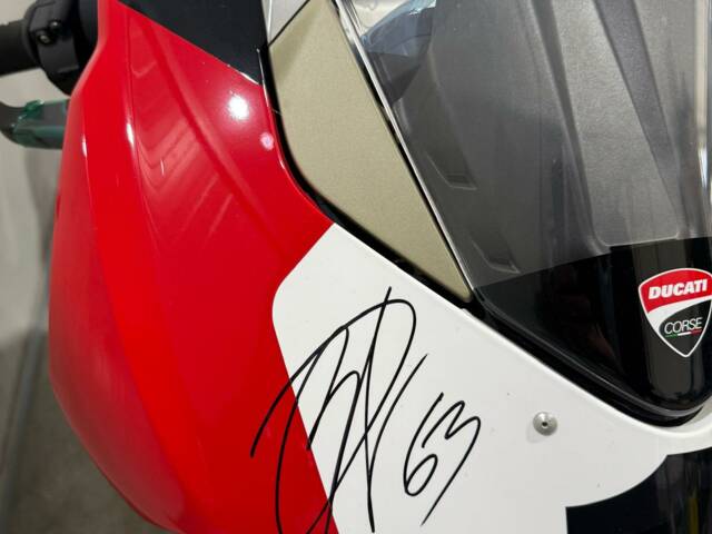 Ducati Panigale V4 R