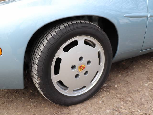 Porsche 928 - Wheels