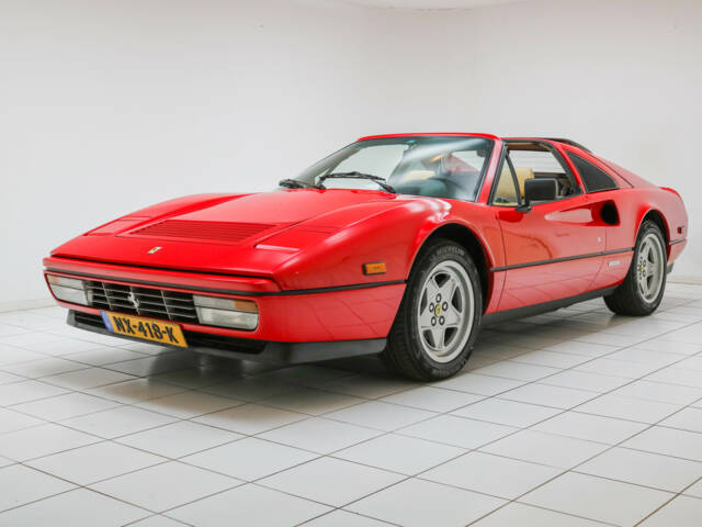 Afbeelding 1/20 van Ferrari 328 GTS (1987)