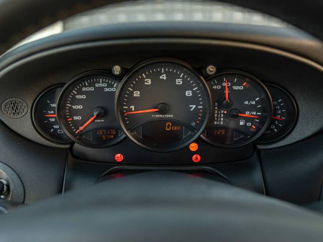 Porsche 911 Carrera 4