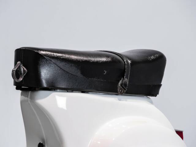 Piaggio Vespa 50 N Special