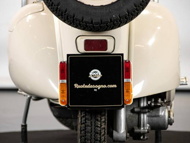 Piaggio Vespa 150 "Struzzo" VL