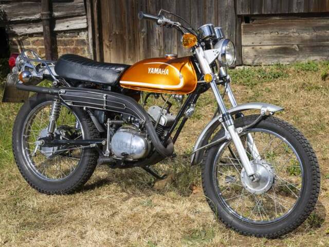Yamaha A 7