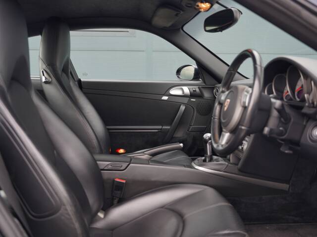 Porsche 911 Carrera 4S