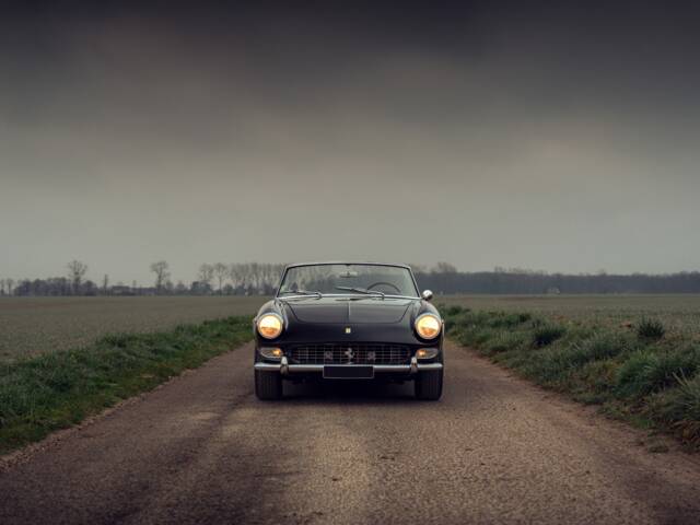 Ferrari 275 GTS