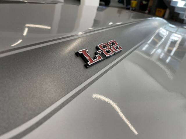Chevrolet Corvette 25th Anniversary
