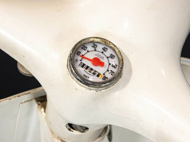 Piaggio Vespa 50 L
