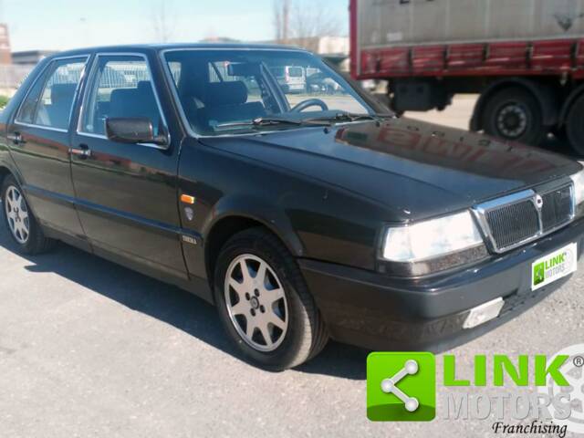 Bild 1/10 von Lancia Thema I.E. (1990)