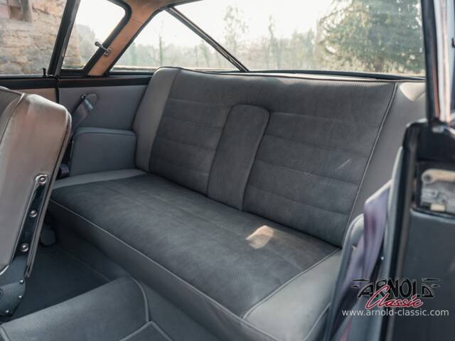 FIAT 2300 S Coupe