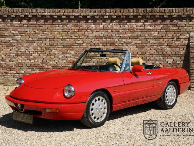 Imagen 1/50 de Alfa Romeo 2.0 Spider (1991)