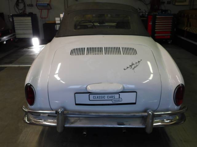 Volkswagen Karmann Ghia 1200