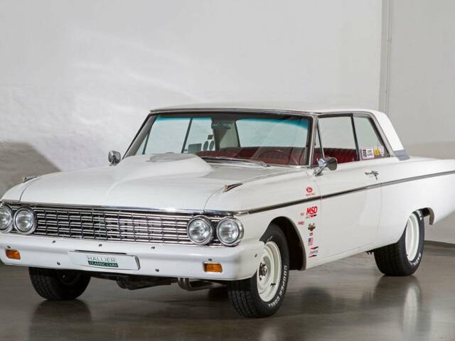 Image 1/20 of Ford Galaxy 500 Sunliner (1962)