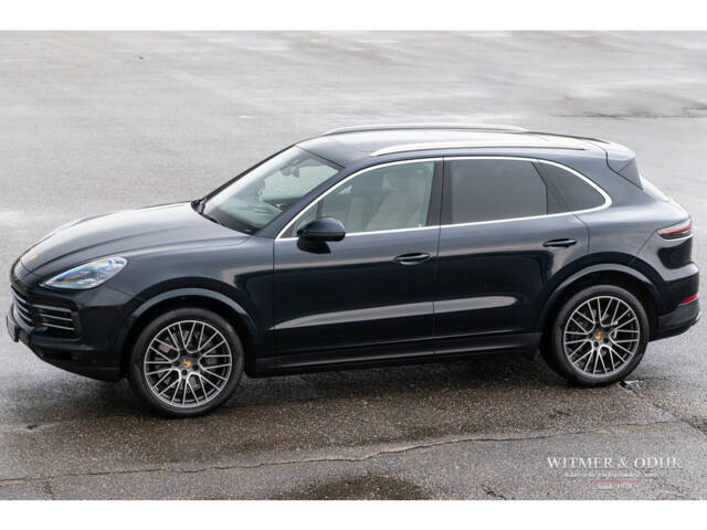 Image 1/37 de Porsche Cayenne S (2018)