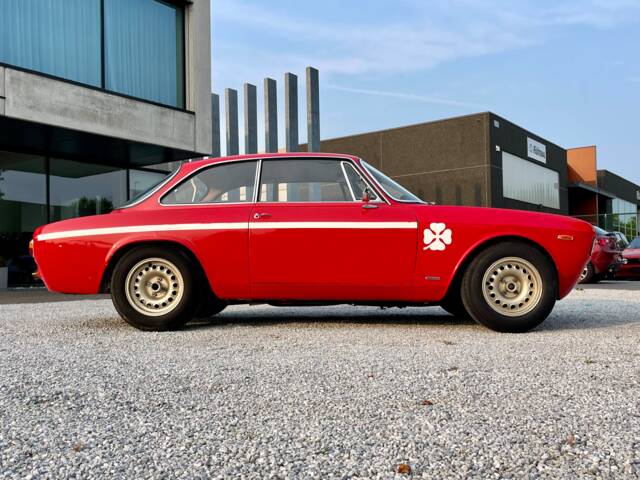 Alfa Romeo Giulia GTA 1300 Junior