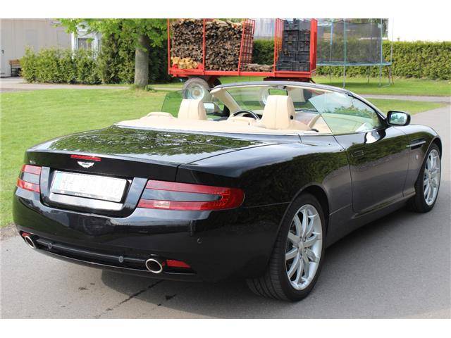 Aston Martin DB 9 Volante
