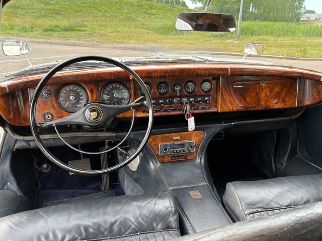 Jaguar Mk X 3.8