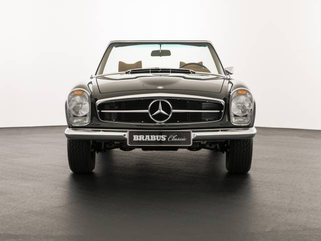 Mercedes-Benz 280 SL